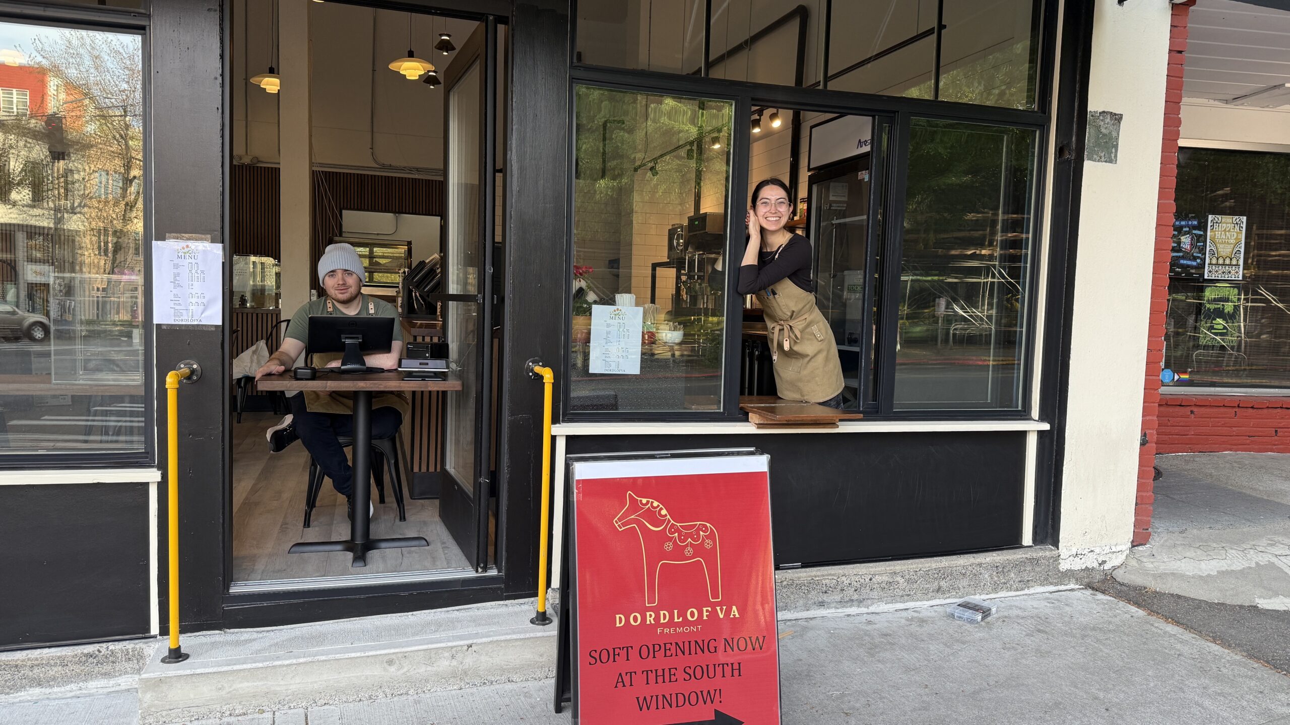 Dordlofva Café soft opens, serving from sidewalk window