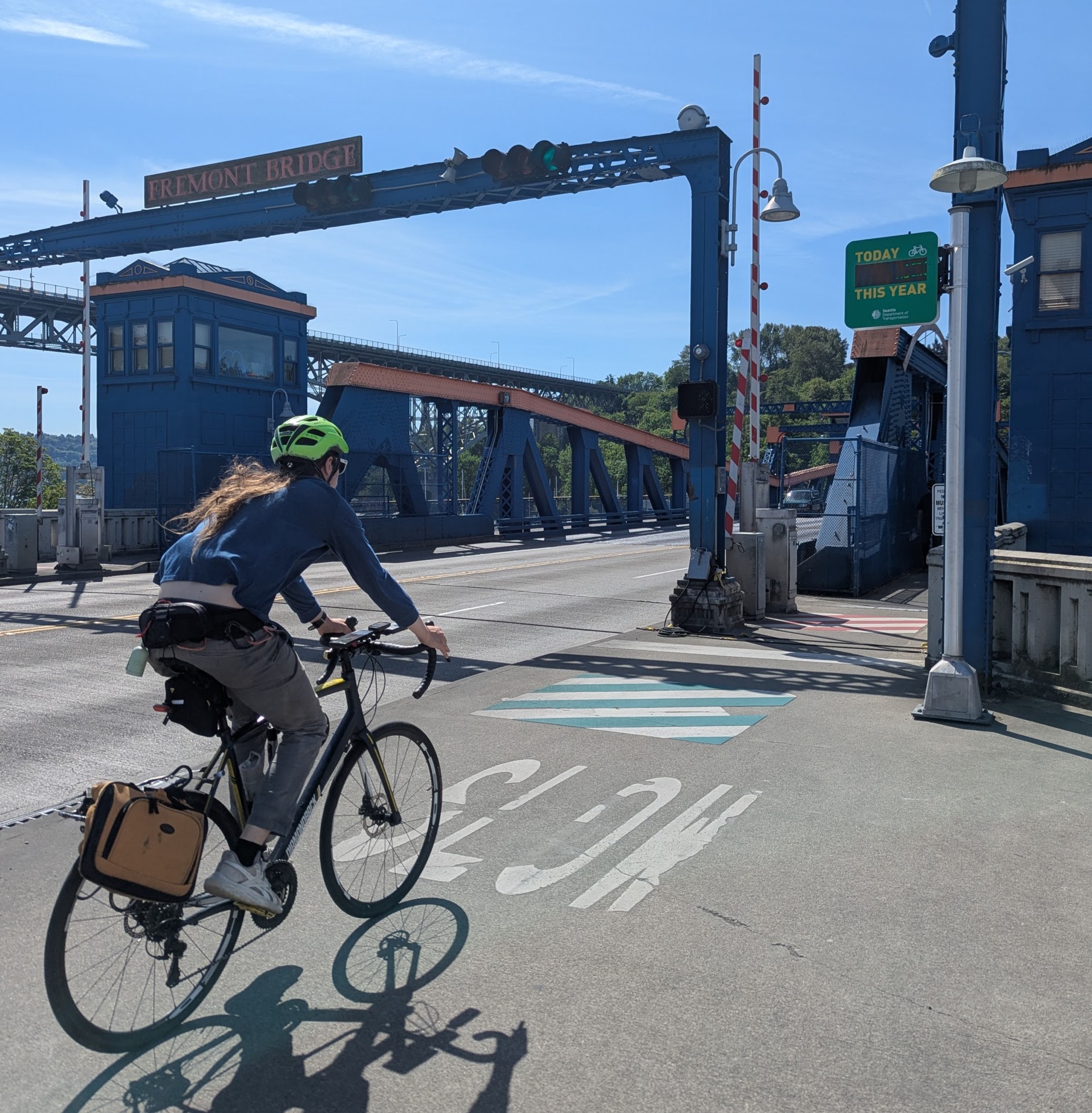 Seattle leads the nation in bike commuting, Fremont is at the center of it